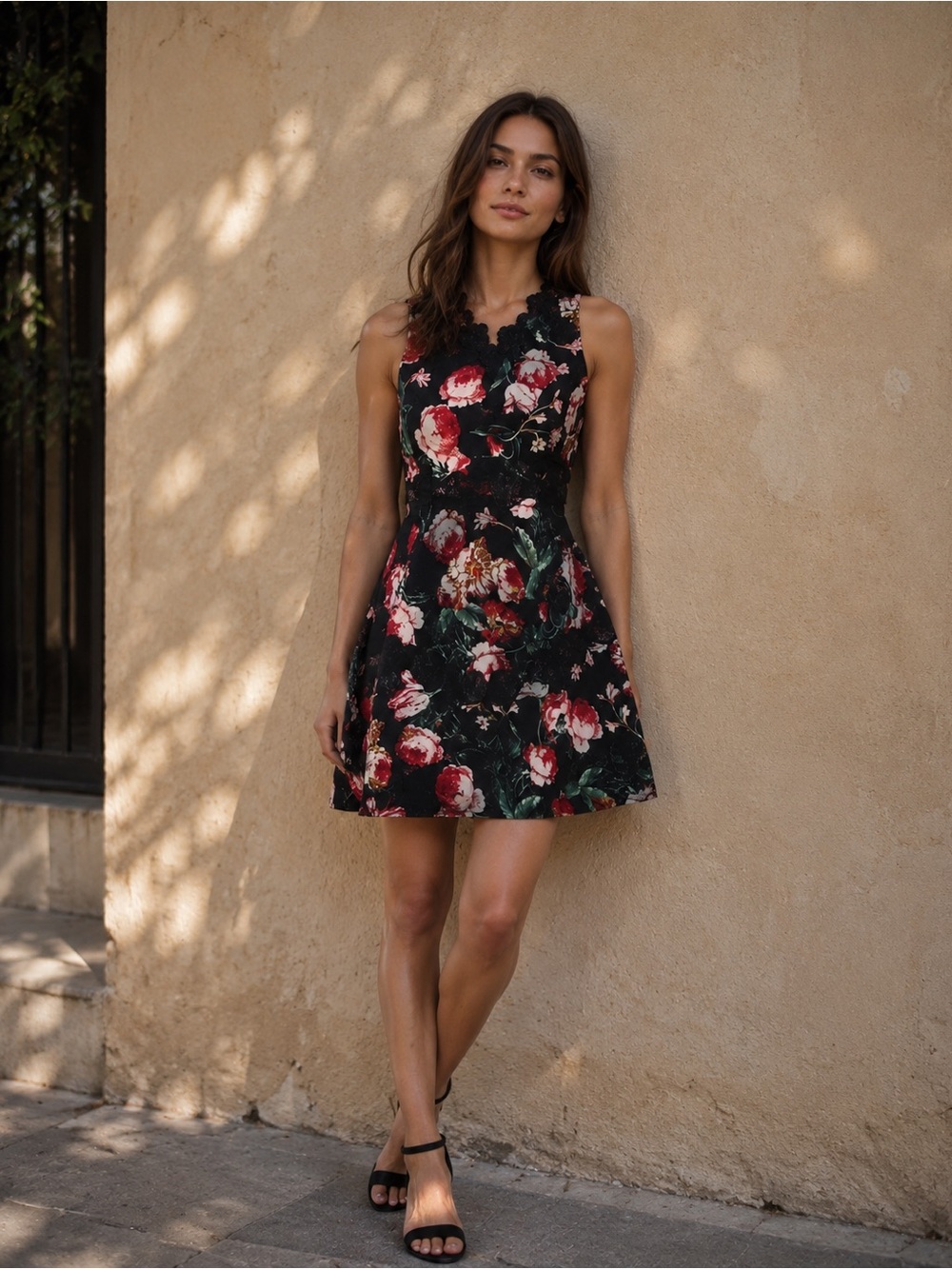 NWT Chelsea28 Foxie Floral Dress with Lace Detailing